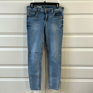 Kut from the Kloth Toothpick Skinny women’s jeans